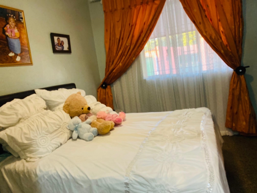 4 Bedroom Property for Sale in Sasolburg Ext 4 Free State